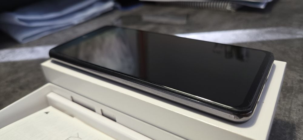 Продам samsung galaxy a52