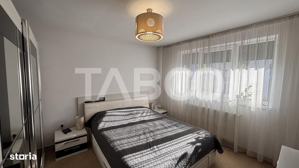 Apartament 3 camere de vanzare 65mpu cu loc de parcare