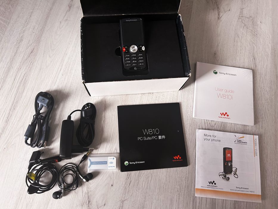 Sony Ericsson W810i Walkman NOS- Full Box nou colectie