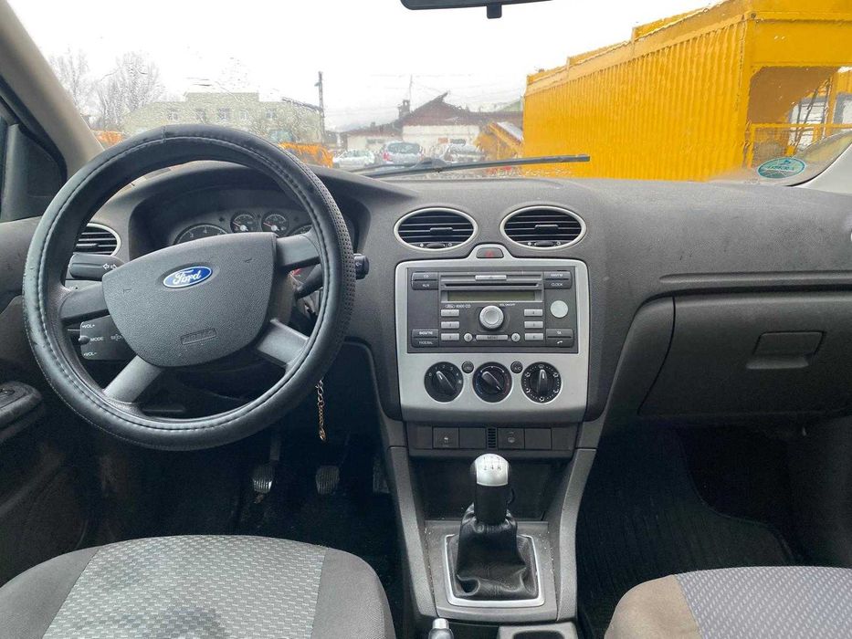 Dezmebrez Ford Focus 2 1.8tdci/bara/far/aripa/capota/stop/hayion/usa