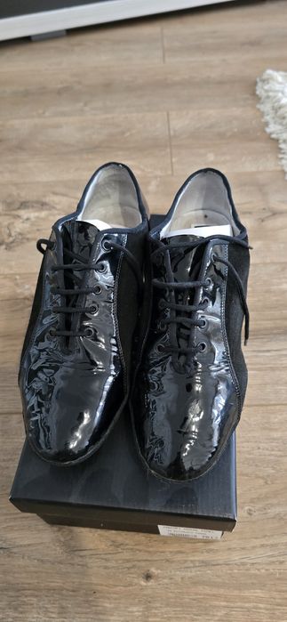 Pantofi dans băieți