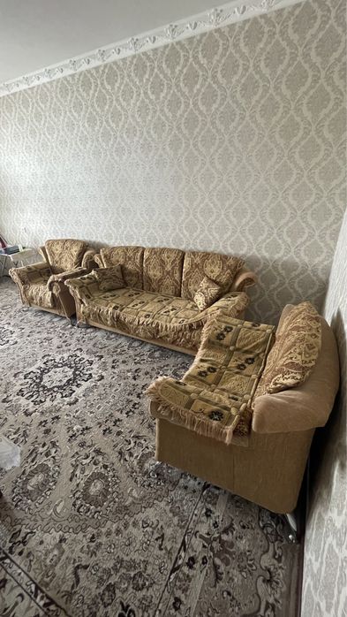 Диван, кресло и стол | Мебел