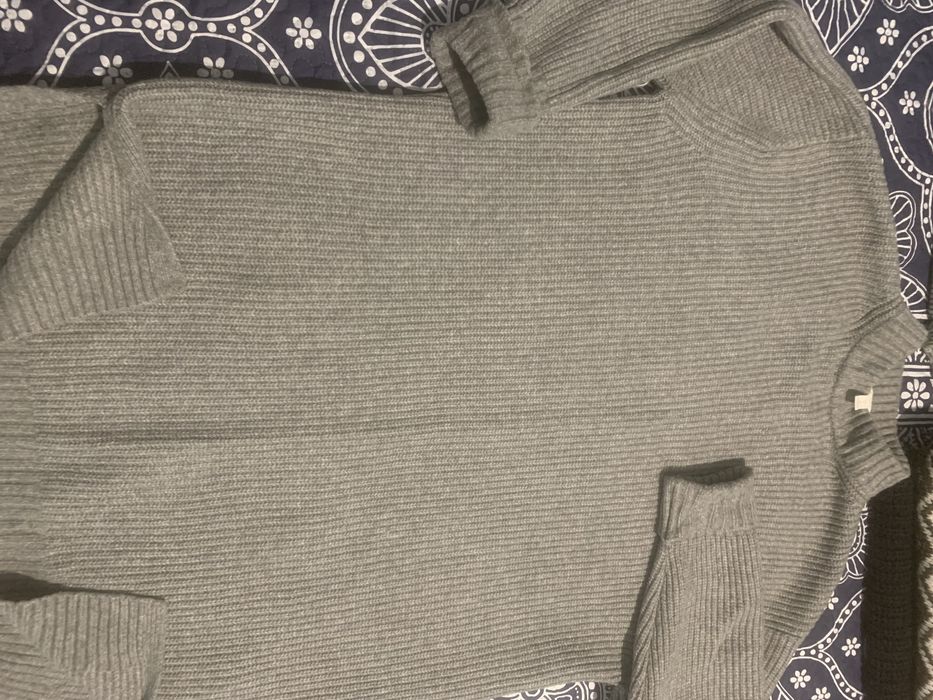 Маркови топли пуловери