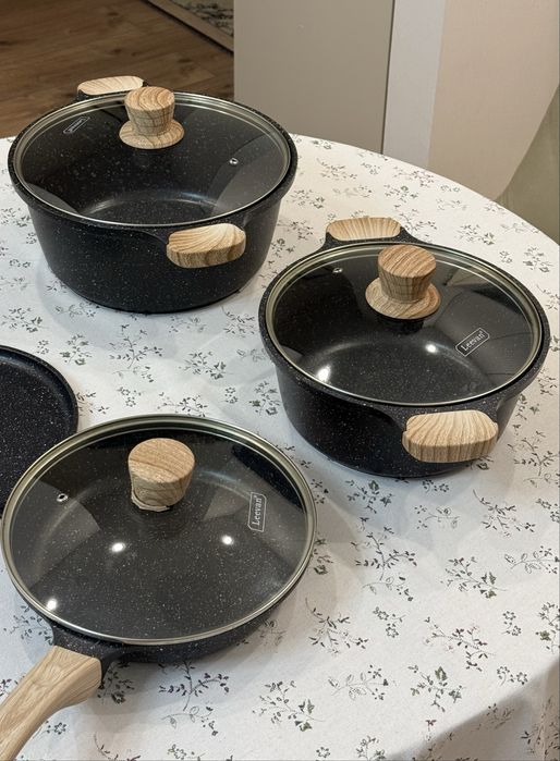 Набор кастрюль Leevan