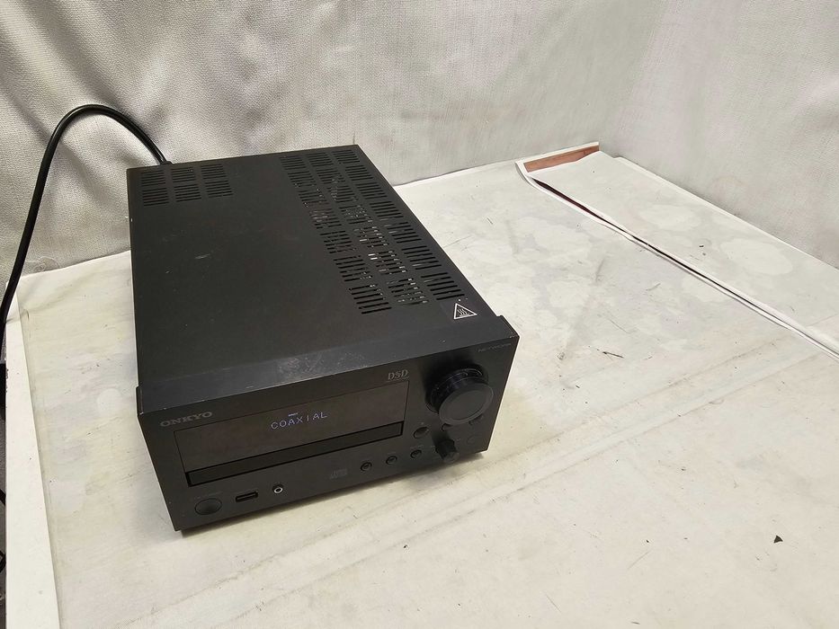 Receiver CD Network Onkyo model CR-N765 (Culoare Black) Arad • OLX.ro