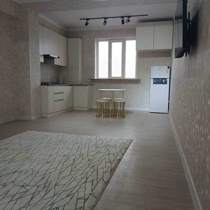 Продаётся 1/4/5- метро БИЙ, ремонт, мебель, техника 44900!