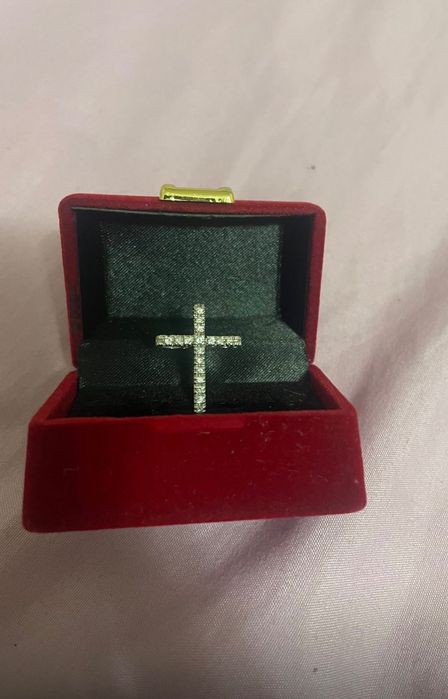 Pandantiv din aur 18k cu diamante naturale