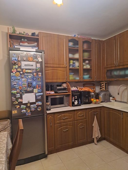 Обзавеждане за кухня със секция