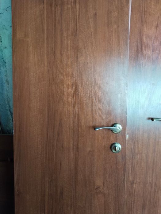 Продам двери в идеале