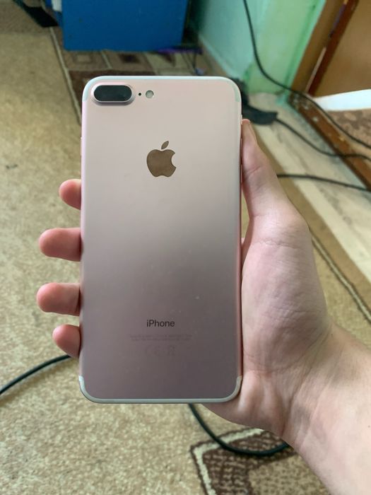 срочно продам 2 айфона ЦЕНА ЗА ОБЕ!