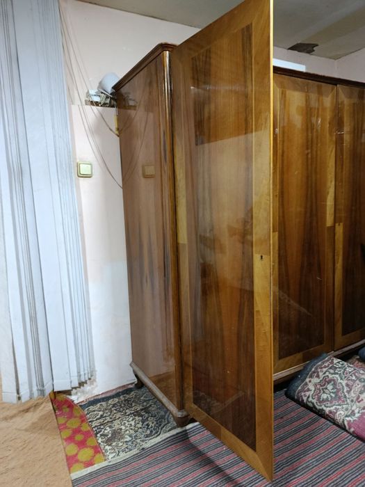Продаётся шкаф в хорошем состоянии
