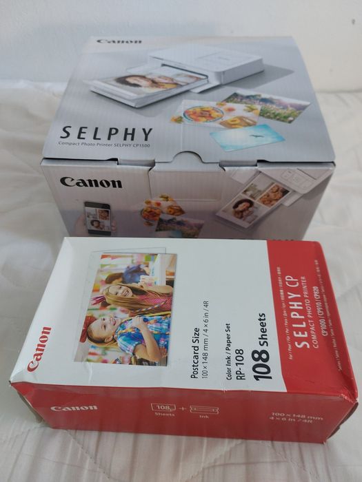 Imprimanta Foto Canon SELPHY CP1500 + Coli Foto si Consumabile RP-108