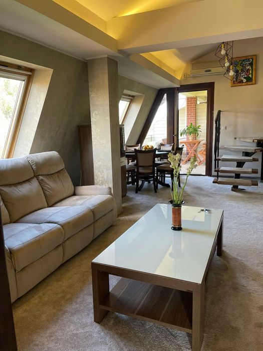 Duplex superb in peninsula Tei