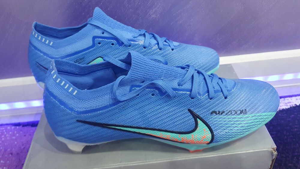 Професионални Бутонки Nike Air Zoom Mercurial Superfly IX Elite FG