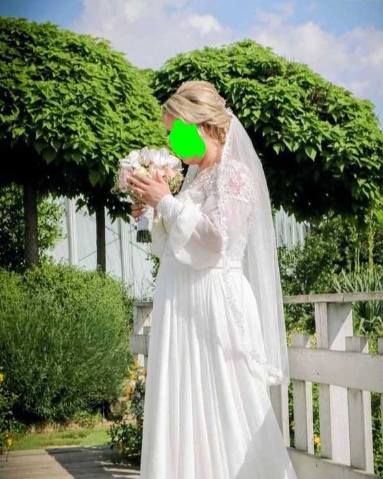 Vând rochie mireasă din colecția  REINA de la CASA DE MODĂ ROXY WHITE , CRAIOVA.