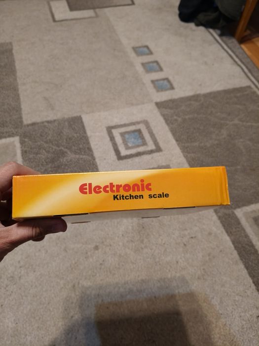 Кухонные весы новые