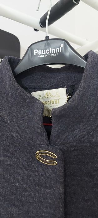 Продам женское пальто