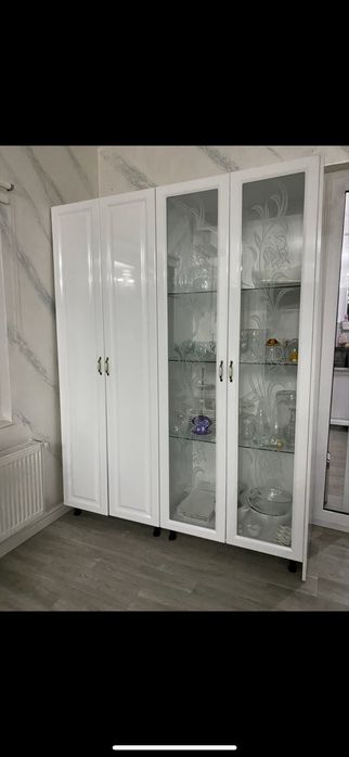 Mobila de bucatarie completa cu electrodomestice