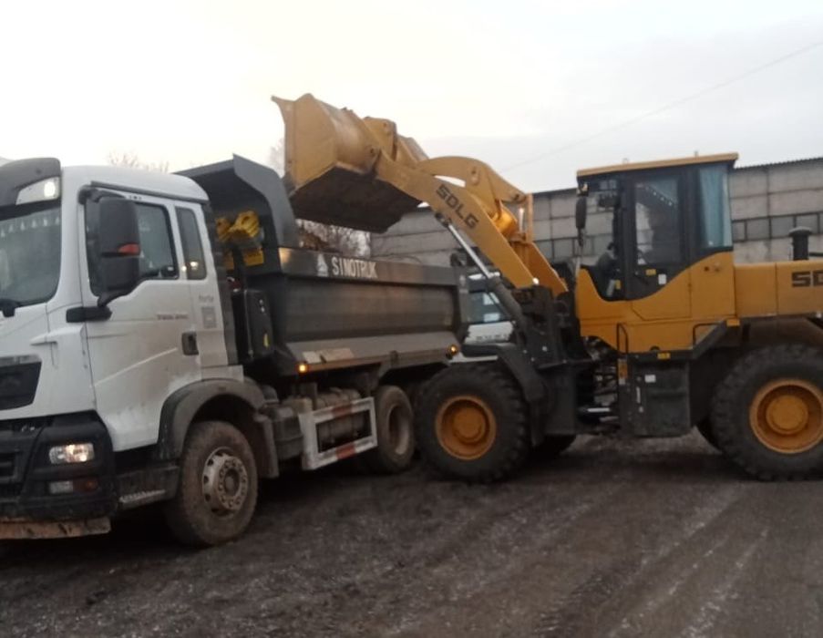 Услуга арена погрузчик самосвалы