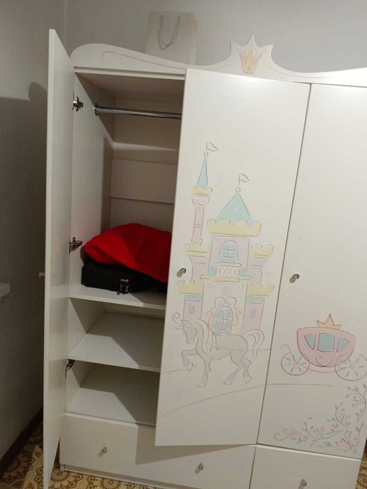 Детский гарнитур