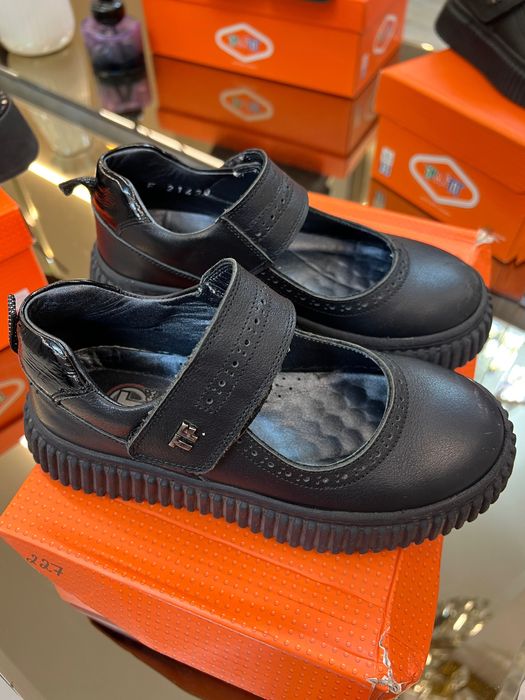 Туфли девочковые в школу