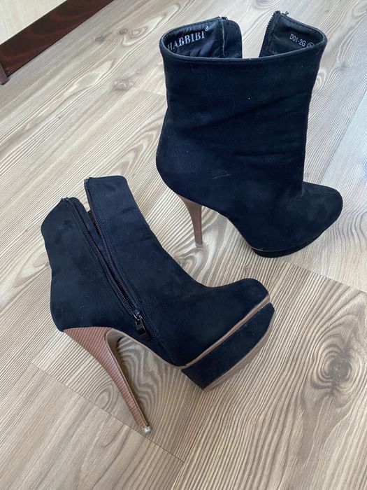 Botine, stare foarte buna, marime 37