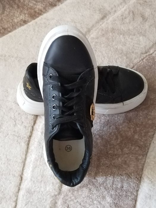 Дамски маратонки