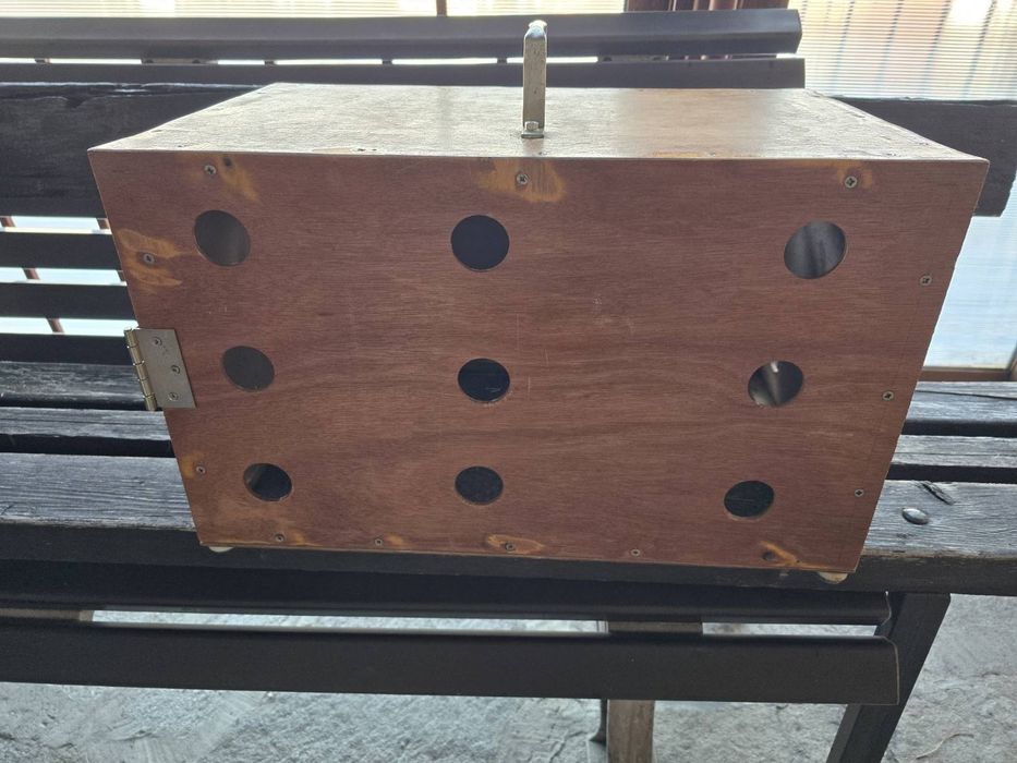 Дървена преносима клетка за домашен любимец