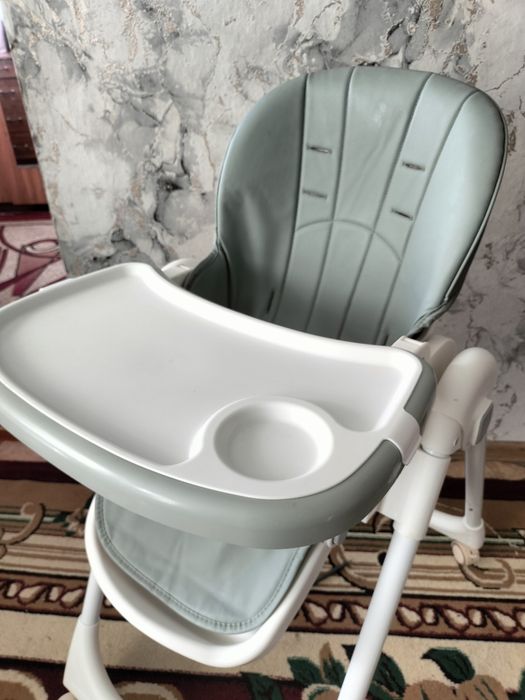 Продам стульчик детский