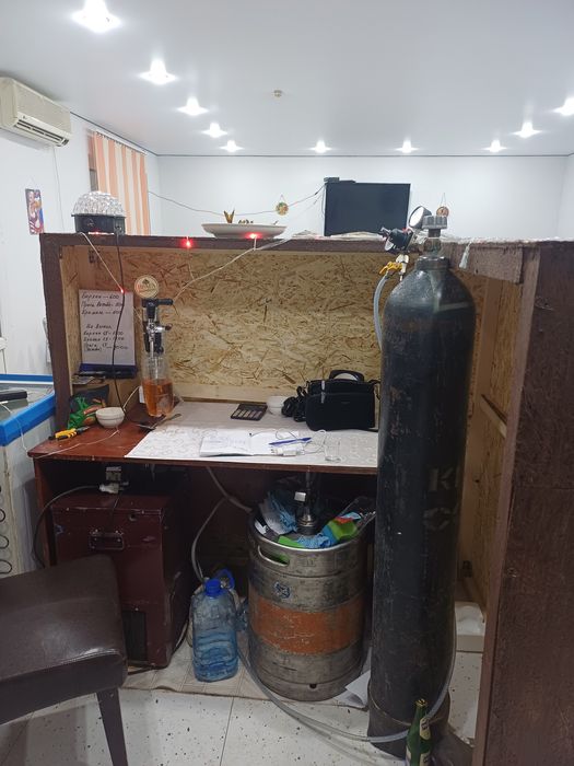 Продам барный стол