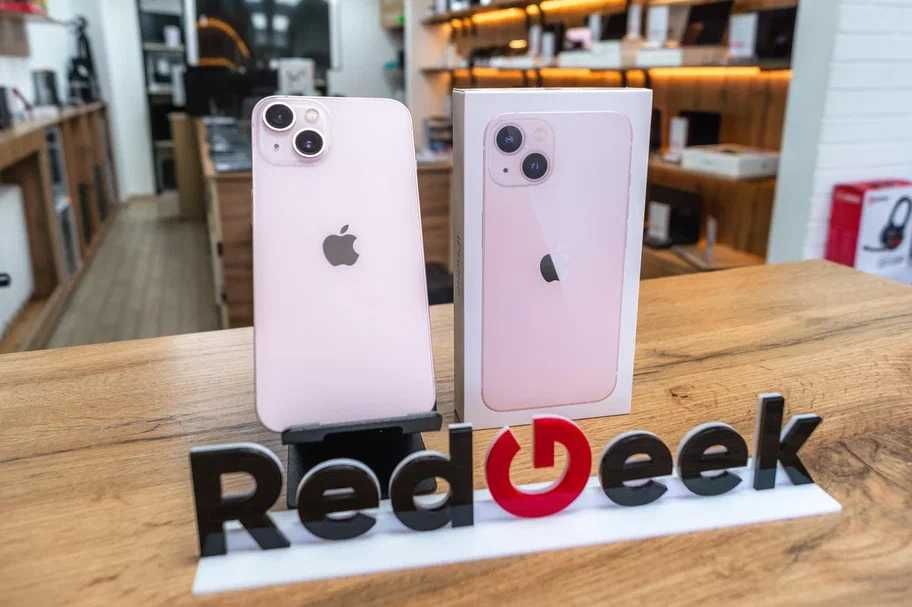 iPhone 13 128GB розовый Гарантия Рассрочка