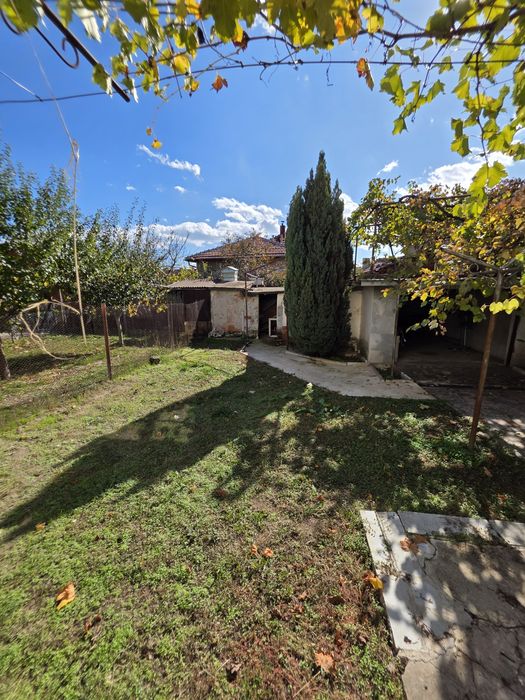 Продава се Къща в Мездра - 200 кв.м за 319 €/кв.м - Снимка #6