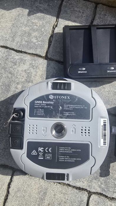 Sistem GNSS RTK Stonex S900A Rover + Controller SH5A (Cube-A) - GPS