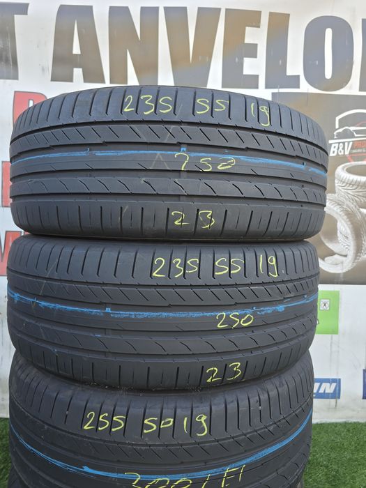 Set 235 55 19  255 50 19 continental
