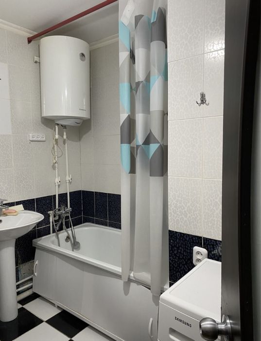 Срочно 1 комнатная квартира