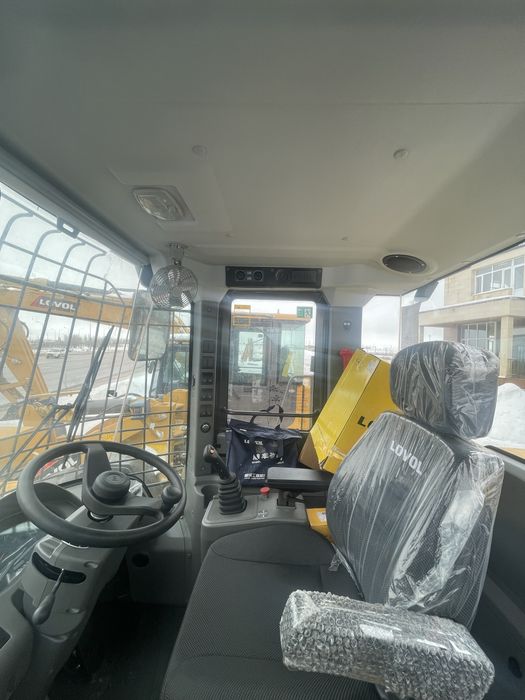 3 кубовый погрузчик LOVOL FL955K