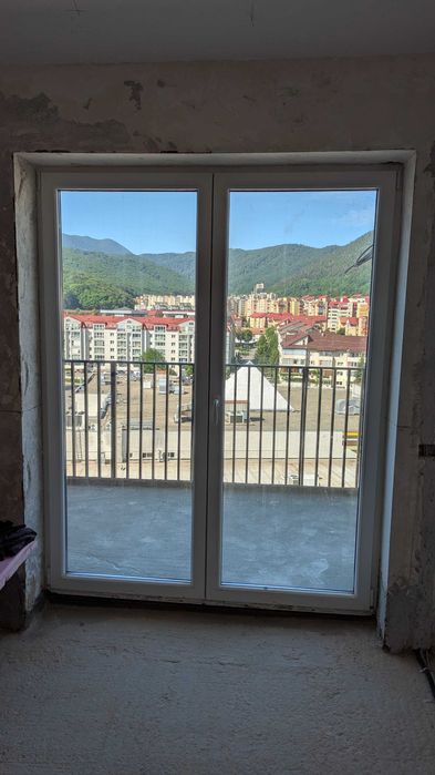 Set 4 ferestre PVC termopan alb/gri - 13.6 mp – Stare f buna – Brașov