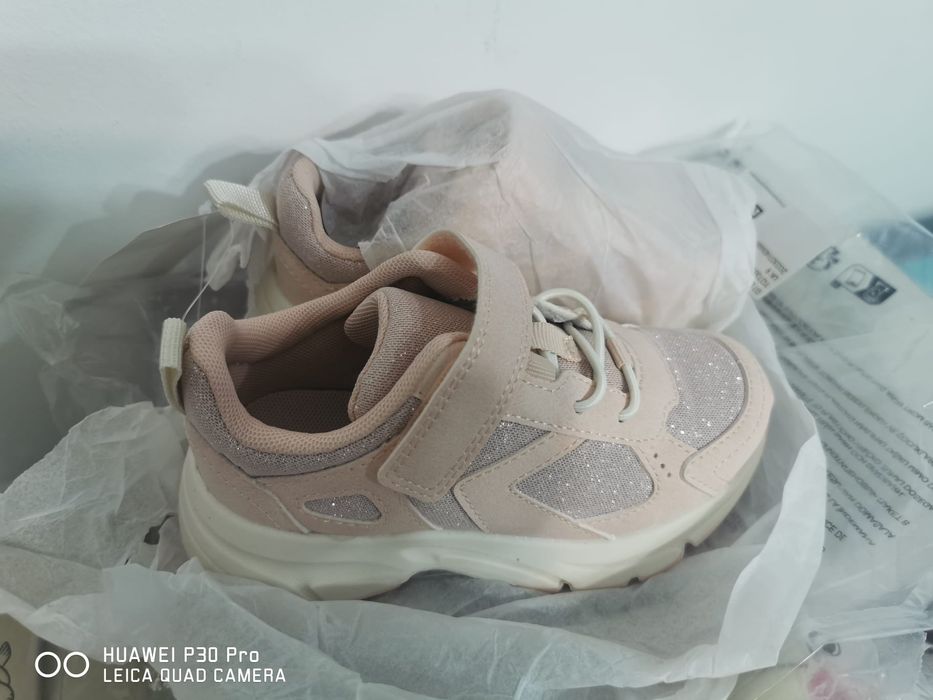 H&M papuci 25 noi fetite