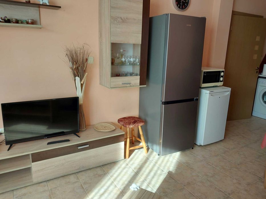 Продава се Двустаен апартамент в к.к. Слънчев бряг - 71 кв.м за 1085 €/кв.м - Снимка #5