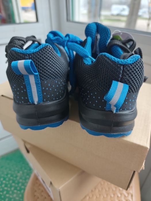 Работни обувки  без бомбе