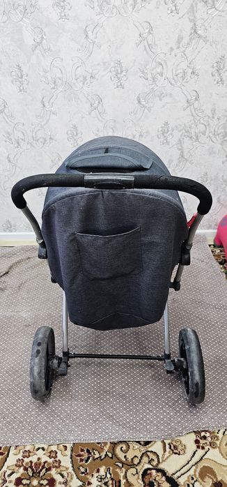 Продам б/у коляску