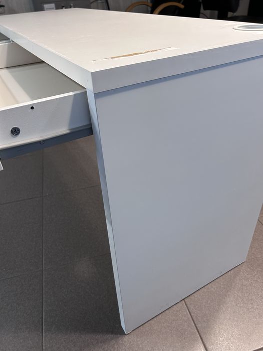 Birou  diverse in stare  buna