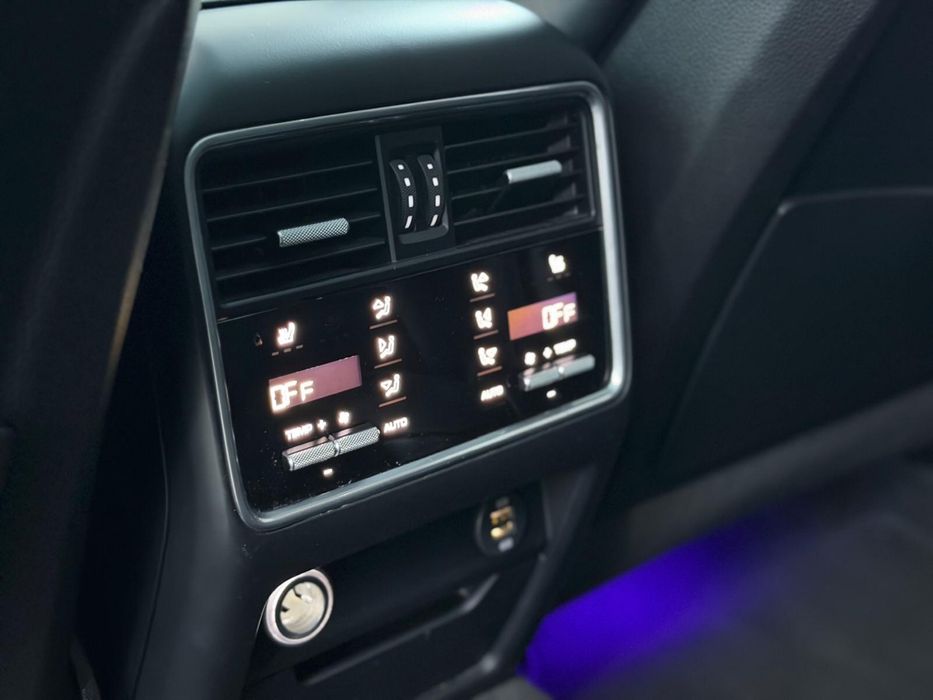 Porsche Cayenne Turbo 550 CP in garantie