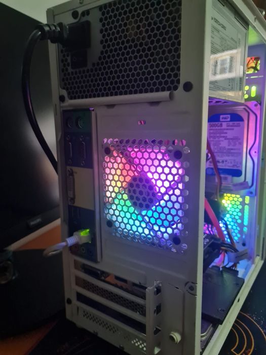 Vând Pc de gaming!!