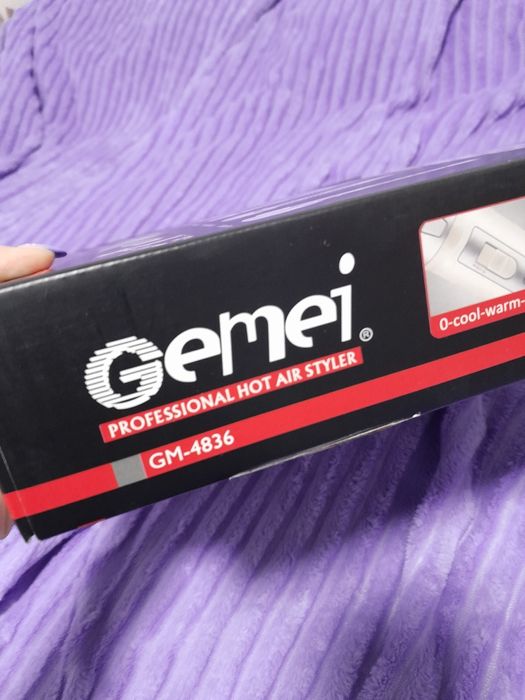 Продам фен новый