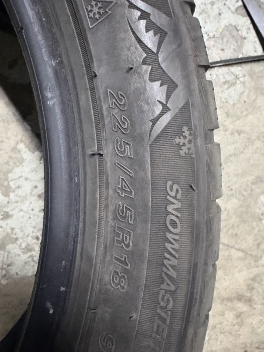 Зимни гуми 225/45/18