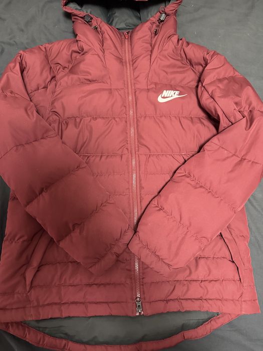 Geaca Nike, de puf, barbati, masura M, impecabila!