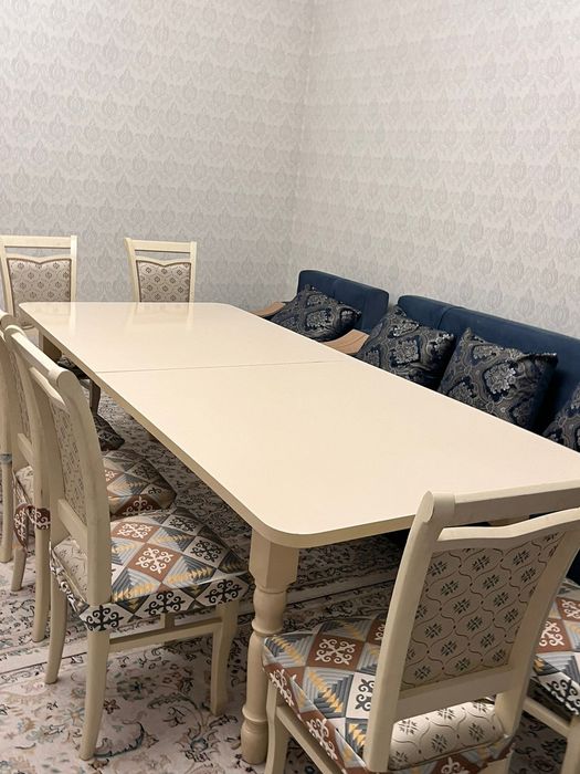 Продам Стол , стуля очень хорошом состояние