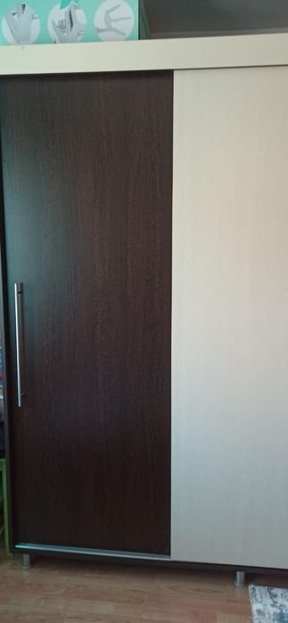 Vând mobilă stare impecabila