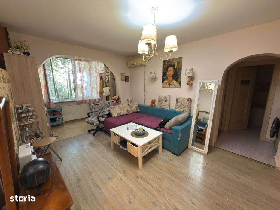 Apartament cu 3 camere, 55 mp, zona Nord — fotografia 1
